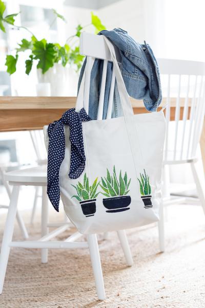 Image for event: Painted Tote Bags